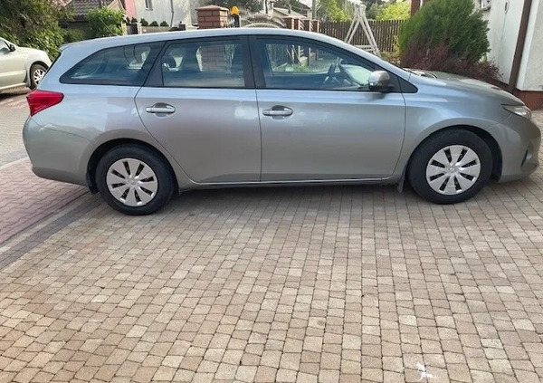 Toyota Auris cena 31500 przebieg: 194000, rok produkcji 2013 z Otwock małe 79